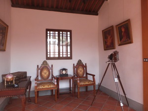 S0401712.jpg