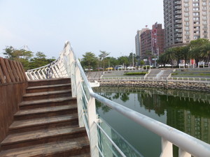 S0518136.jpg